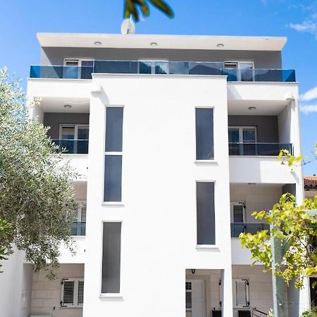 מאקרסקה Crystal Villa מראה חיצוני תמונה
