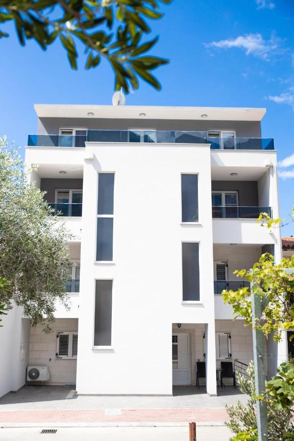 מאקרסקה Crystal Villa מראה חיצוני תמונה