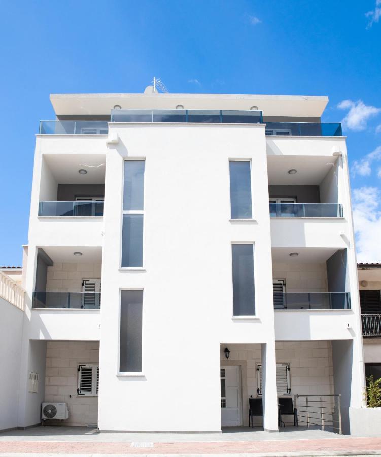 מאקרסקה Crystal Villa מראה חיצוני תמונה